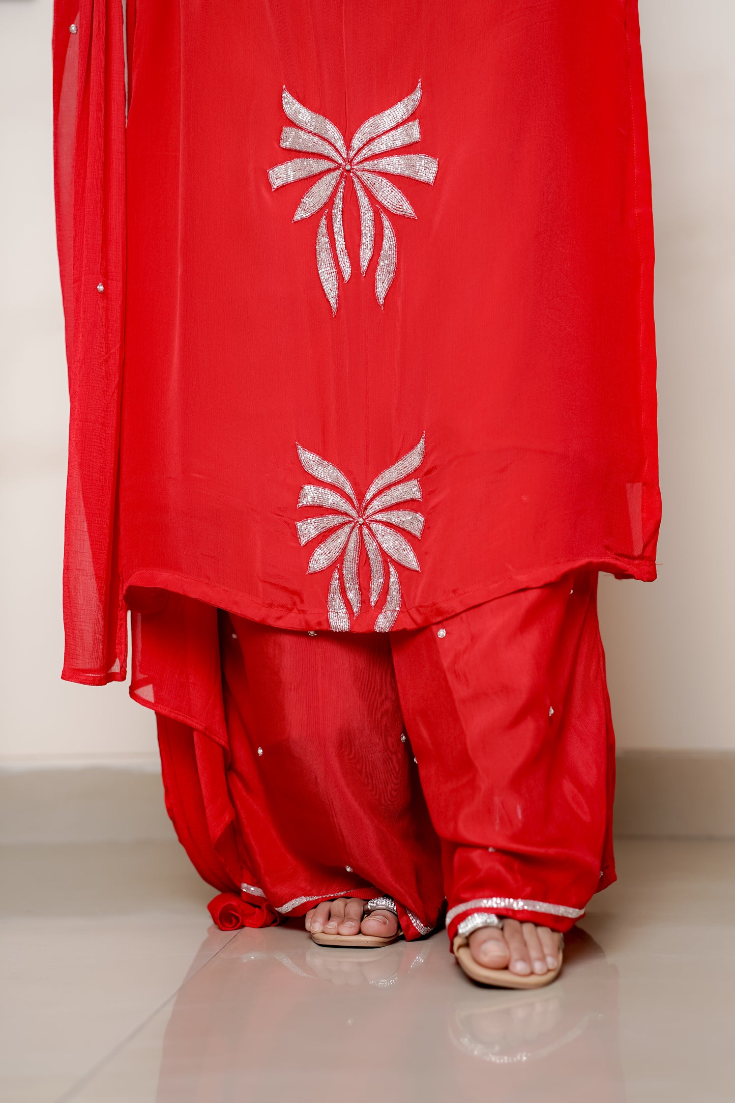 Red Suit With Floral Nalki Work